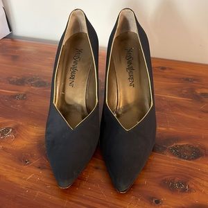 Yves Saint Laurent vintage fabric with gold trim black heels size 10 beautiful